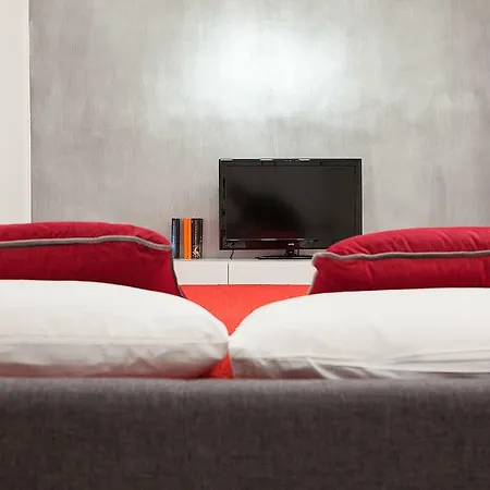 Apartment Rhome Merulana *